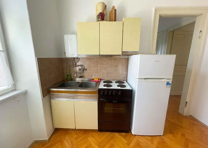 In 42071 Appartement Jadranovo
